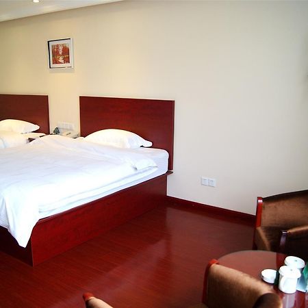 Greentree Inn Beijing Changping Shahe Metro Station Express Hotel Exterior foto